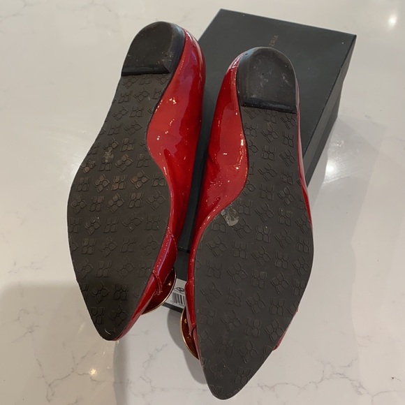 BCBG Emlyn red patent pointed toe leather flats - Picture 4 of 5
